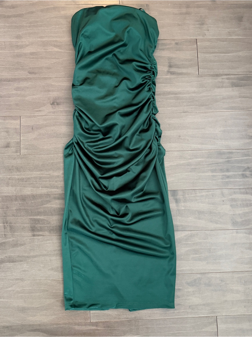 Windsor Emerald Green Ruched Bodycon Dress Size Medium